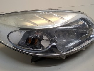 Фара (передняя) правая, ориг. номер 8200733877, Dacia Sandero 2008-2012