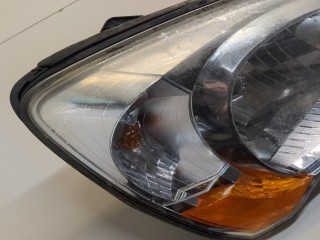 Фара (передняя) правая, ориг. номер 921020Z130, KIA Sportage 2008-2010