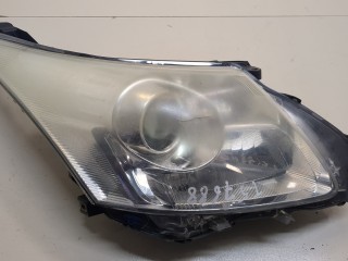 Фара (передняя) правая Toyota Avensis 3 2008-2011