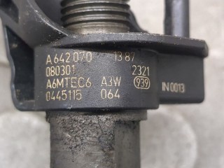 Форсунка топливная, ориг. номер 0445115064, A6620701387, Mercedes C W204 2007-2011