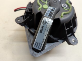 Двигатель отопителя (моторчик печки), ориг. номер 7701048387, Renault Scenic 1999-2003