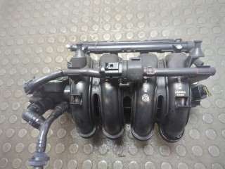 Коллектор впускной Volkswagen Golf 1997-2006