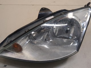 Фара (передняя) левая Ford Focus 2001-2005