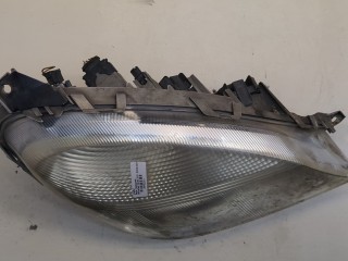 Фара (передняя) правая, ориг. номер A4148200161, 0301189202, Mercedes Vaneo 2001-2005