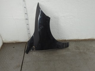 Крыло правое переднее Renault Megane 2008-2014