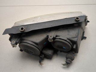 Фара (передняя) левая, ориг. номер 3B0941017R, Volkswagen Passat 5 1996-2001