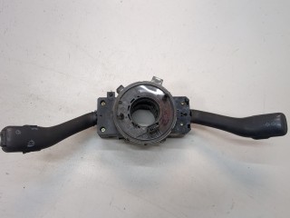 Переключатель поворотов и дворников (стрекоза) Volkswagen Passat 5 1996-2001