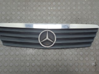 Решетка радиатора Mercedes A-Класс 2001-2004