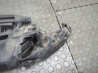Накладка замка капота, ориг. номер BM5117E778AA, Ford Focus 2007-2011