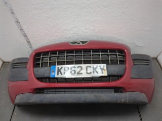 Бампер передний Peugeot 3008 2009-2013