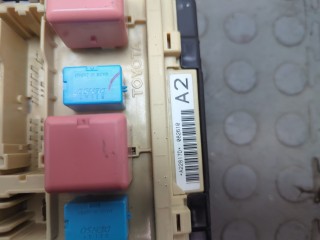 Блок предохранителей, ориг. номер 8273048L70, Toyota Highlander 2007-2010