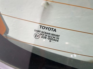 Крышка (дверь) багажника, ориг. номер 670050D030, Toyota Yaris 2005-2009