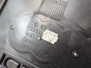 Накладка декоративная на ДВС, ориг. номер 03G103925AS, Audi A4 2004-2009