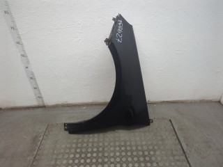 Крыло левое переднее Mercedes B W245 2008-2011