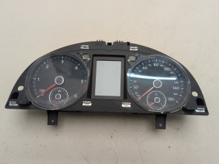 Щиток приборов (приборная панель) Volkswagen Passat CC 2008-2012