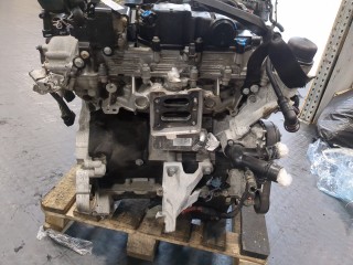 Корпус масляного фильтра, ориг. номер JDE39602, Jaguar XE 2015-2019