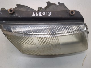 Фара (передняя) правая, ориг. номер 3B0941018L, Volkswagen Passat 5 1996-2001