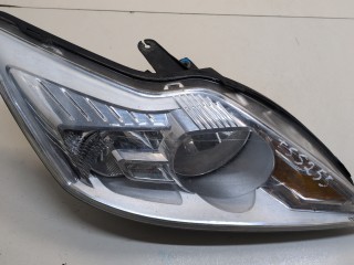 Фара (передняя) правая Ford Focus 2007-2011