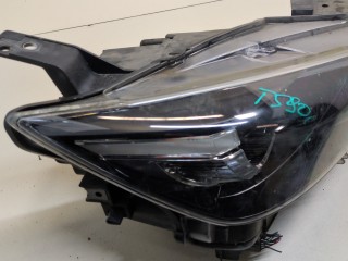 Фара (передняя) правая, ориг. номер DB3F51030J, Mazda CX-3 2015-2018