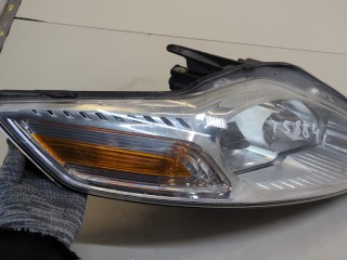 Фара (передняя) правая, ориг. номер BS7113W029BE, Ford Mondeo 2010-2014