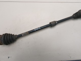 Полуось (приводной вал, шрус) правая передняя Opel Astra 2006-2014