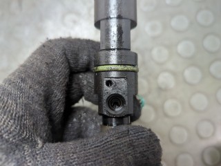 Форсунка топливная, ориг. номер 22490430, Volvo FE