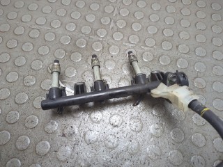 Форсунка топливная, ориг. номер 052003220, Toyota Yaris 2005-2009