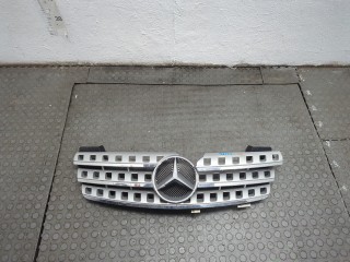 Решетка радиатора Mercedes M-Класс 2005-2008