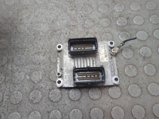 Блок управления двигателем, ориг. номер 5555878, Opel Astra 1998-2009