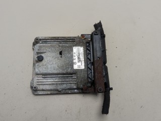Блок управления двигателем Volkswagen Passat 2005-2010