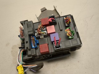 Блок предохранителей, ориг. номер 8200601223, Renault Espace 4 2002-2006