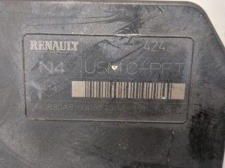 Блок предохранителей, ориг. номер 8200455424, Renault Megane 2006-2009