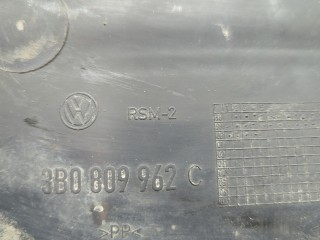 Защита арок (подкрылок) правая передняя, ориг. номер 3B0809962C, Volkswagen Passat 5 1996-2001