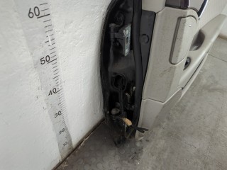 Стекло боковой двери правое заднее, ориг. номер A2117350410, Mercedes E-Класс 2002-2006