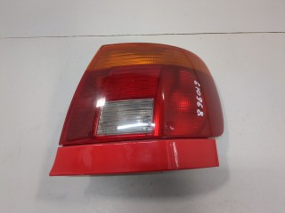 Фонарь (задний) правый Audi A4 1994-1997