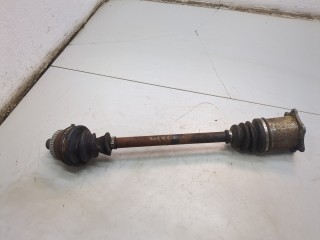 Полуось (приводной вал, шрус) правая передняя Audi A4 2000-2006