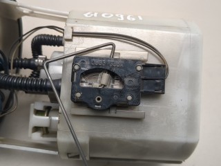 Насос топливный электрический, ориг. номер 1001-40F40, Mazda 6 (GG) 2002-2005