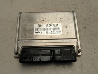 Блок управления двигателем Volkswagen Passat 2000-2005