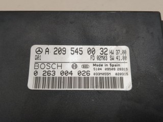 Блок управления парктрониками, ориг. номер A2095450032, 0263004026, Mercedes C W203 2000-2004