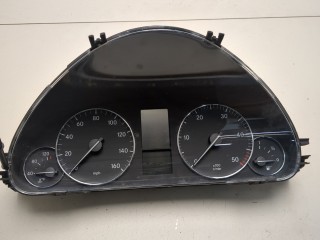 Щиток приборов (приборная панель) Mercedes C W203 2000-2004