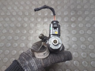Форсунка топливная, ориг. номер 0445110477, Audi A3 2008-2013