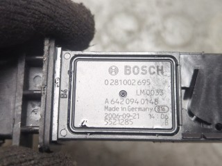 Измеритель потока воздуха (расходомер), ориг. номер A6420940148, 0281002695, Mercedes R W251 2005-2007