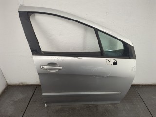 Дверь боковая (легковая) правая передняя Peugeot 308 2007-2011