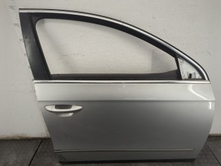 Дверь боковая (легковая) правая передняя Volkswagen Passat 2005-2010