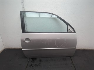 Стекло боковой двери правое переднее Volkswagen Lupo 1998-2005