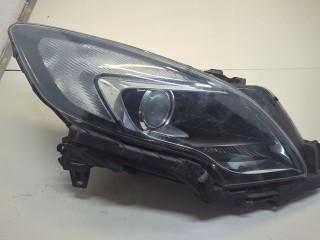 Фара (передняя) правая Opel Zafira 2008-2014