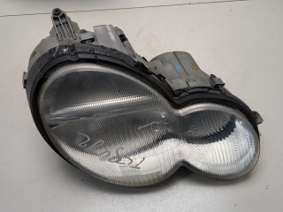 Фара (передняя) правая Mercedes C W203 2000-2004