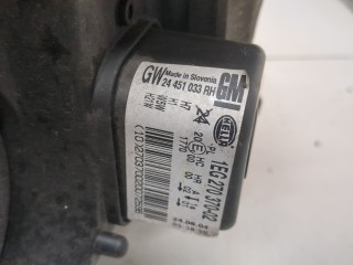 Фара (передняя) правая, ориг. номер 24451033, 93178636, Opel Astra 1998-2009