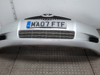 Бампер передний, ориг. номер 521190D977, 531120D050, 531110D140, Toyota Yaris 2005-2009