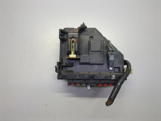 Блок предохранителей, ориг. номер 8L2T14B476CA, Ford Explorer 2005-2010